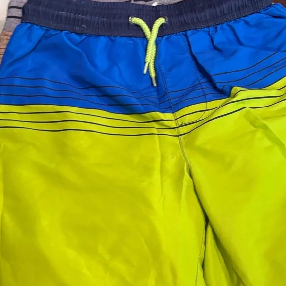 10/12 Boys Bottoms Bundle - Picture 3 of 5